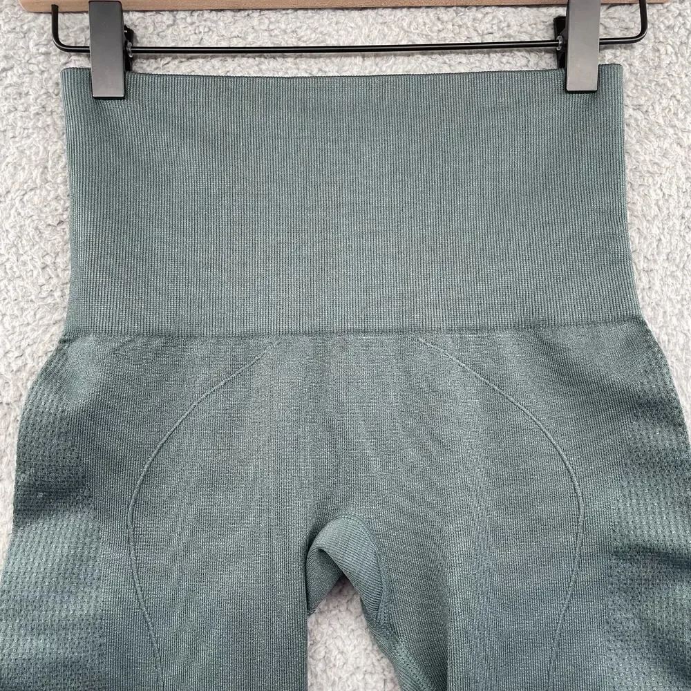 P'TULA Leggings XS Green Seamless High Rise Cropped Athleisure Workout Shaping - Picture 2 of 9